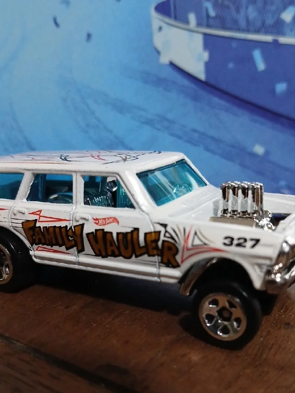 Family Hauler White 64 NOVA GASSER Die-Cast Toy Wagon - KEYCHAIN